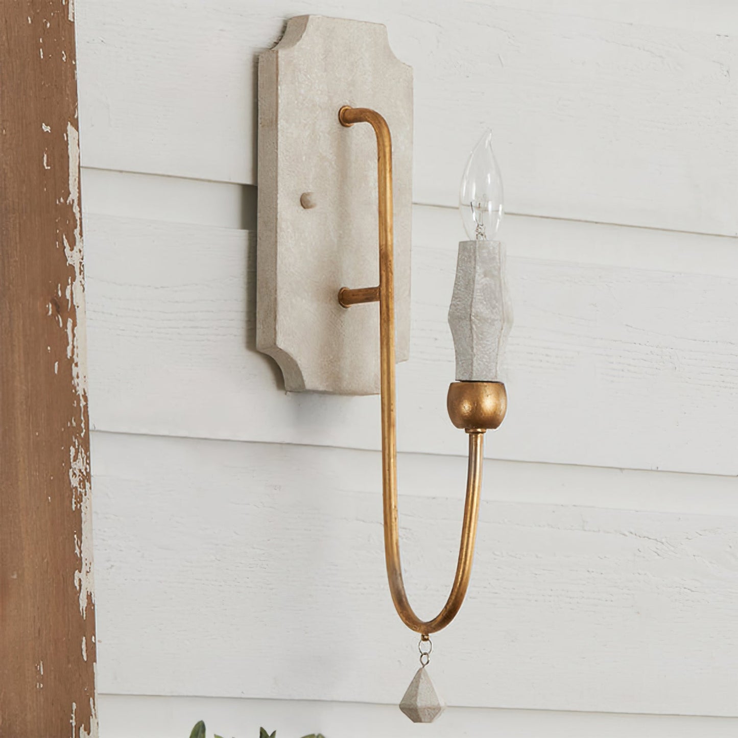 Cooden Wall Lamp