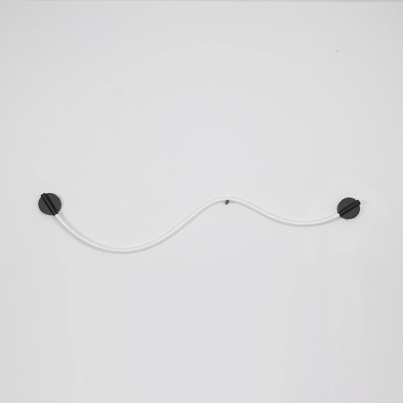 Flecto Tube Wall Lamp