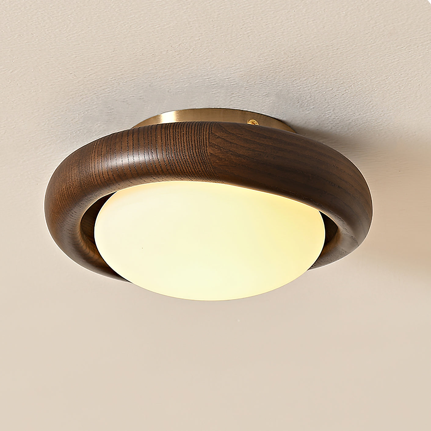 Novi Ceiling Lamp
