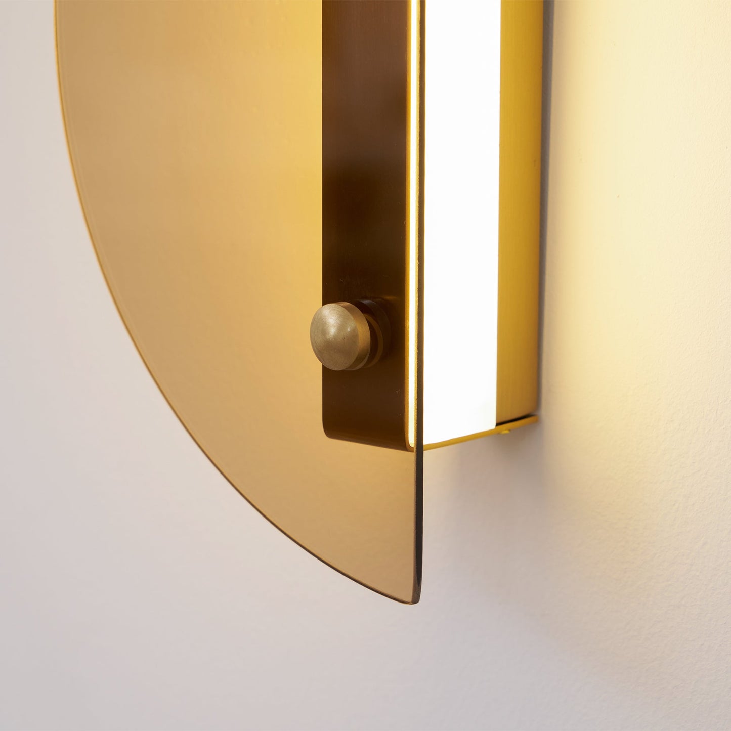 Papillon Wall Lamp