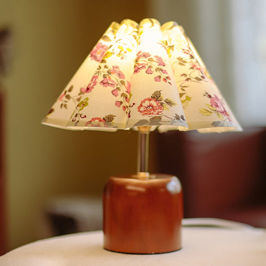 Rosa Vintage Table Lamp