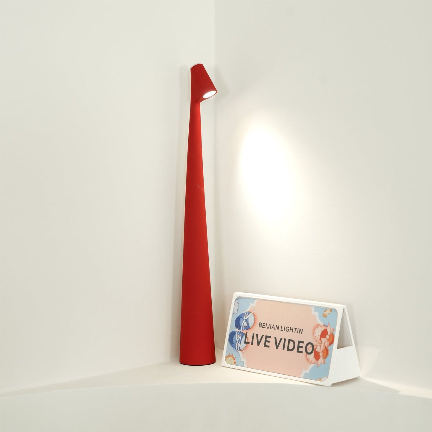 Africa Built-in Battery Table Lamp