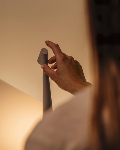 Africa Built-in Battery Table Lamp