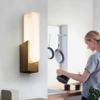 Agatha Alabaster Wall Lamp