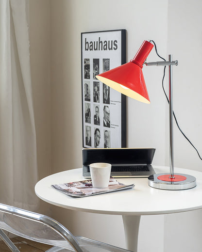 Anvia Table Lamp