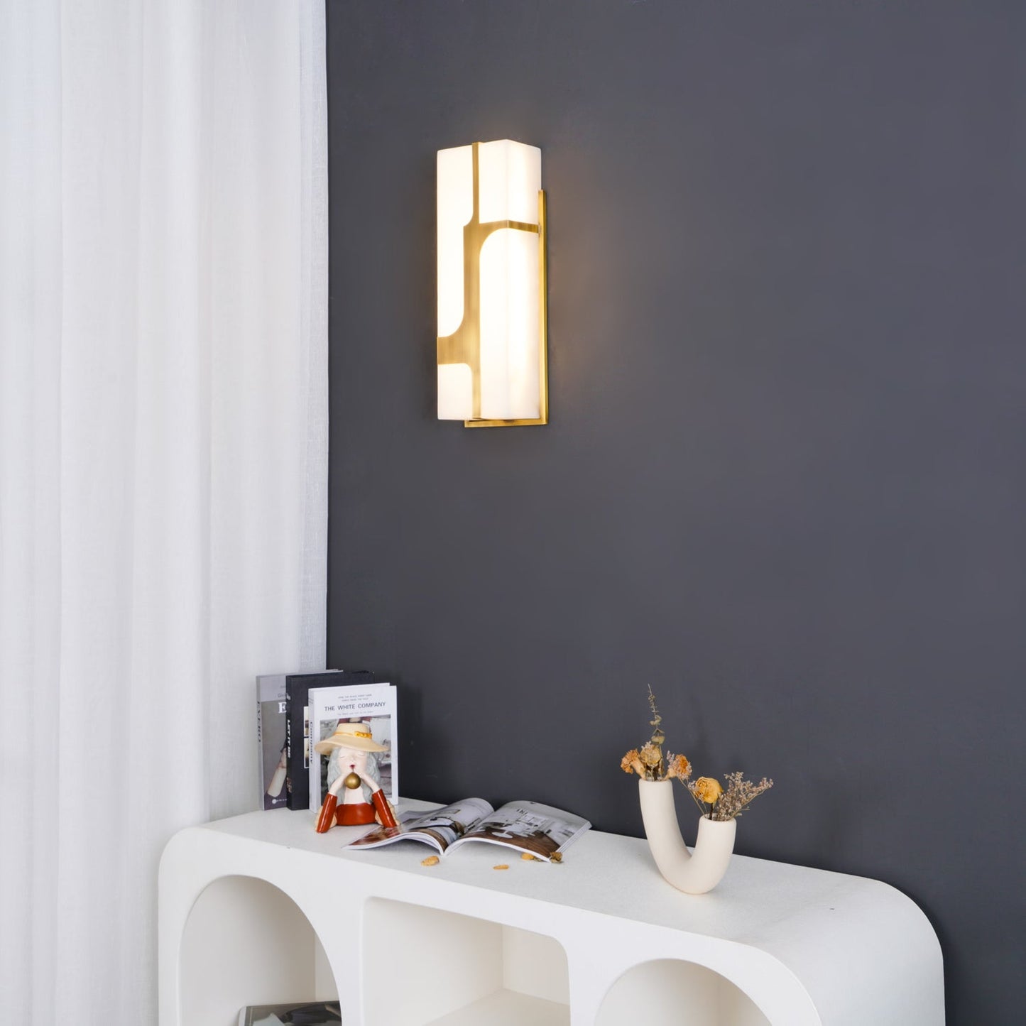 Ariel Alabaster Wall Lamp