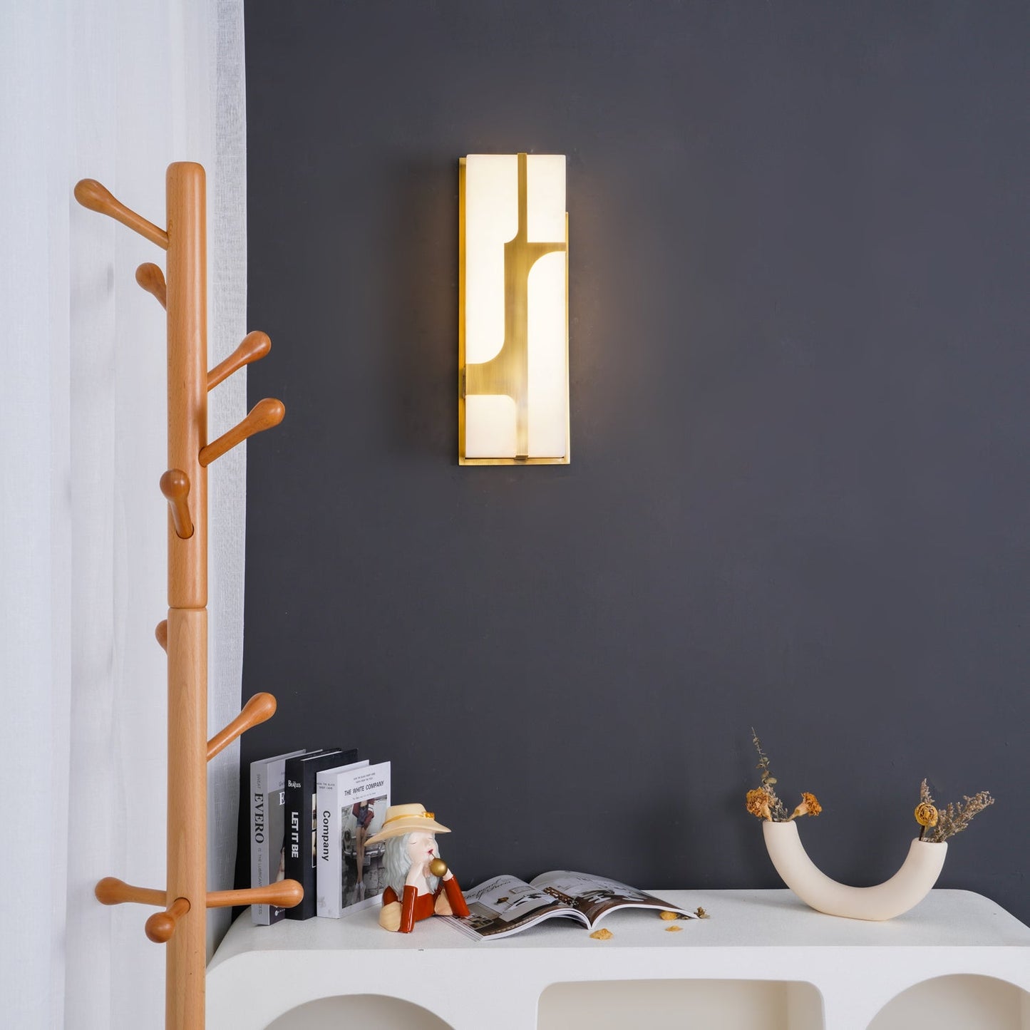 Ariel Alabaster Wall Lamp