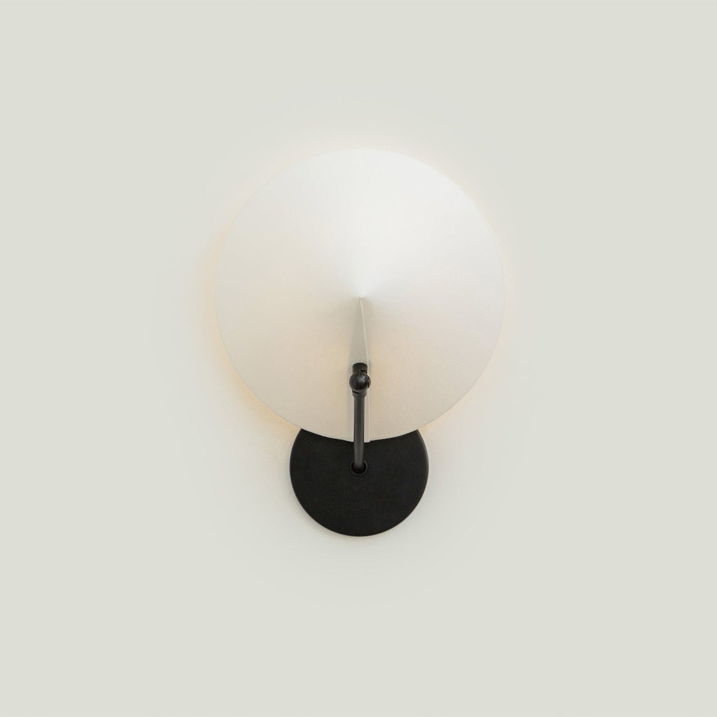 Arno Wall Light