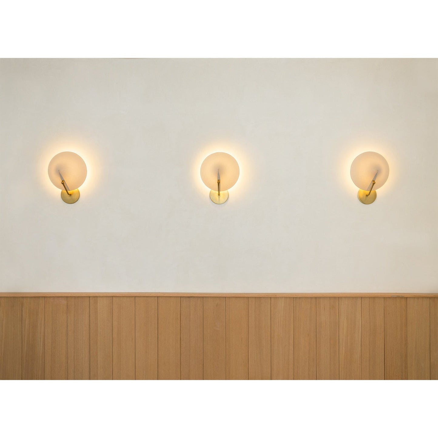 Arno Wall Light