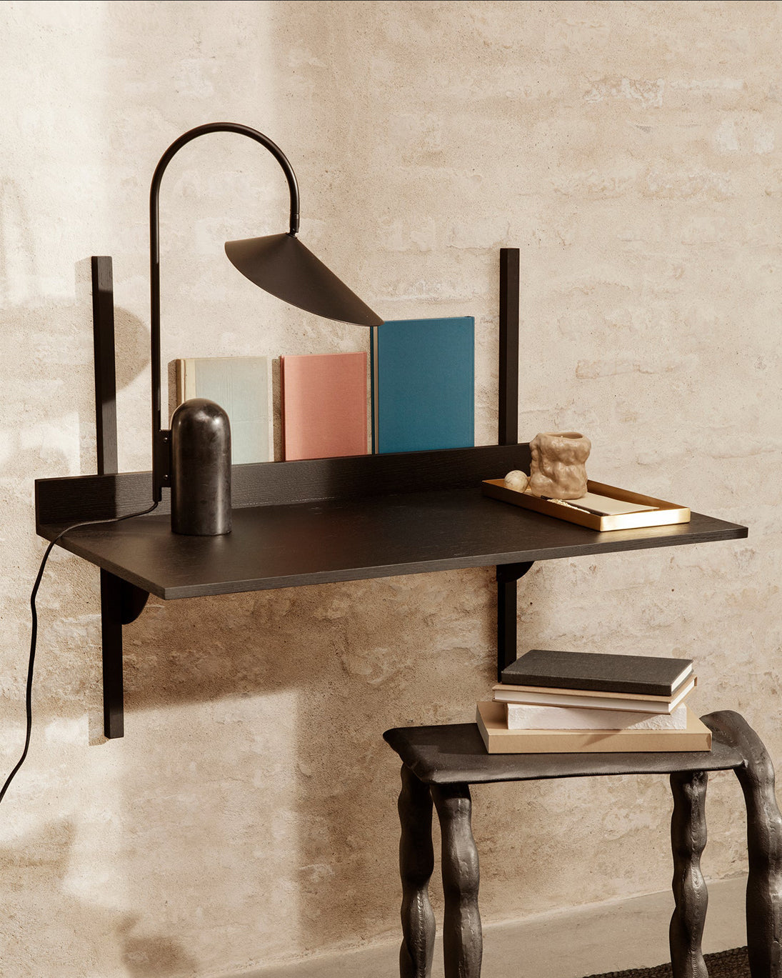 Mono Table Lamp