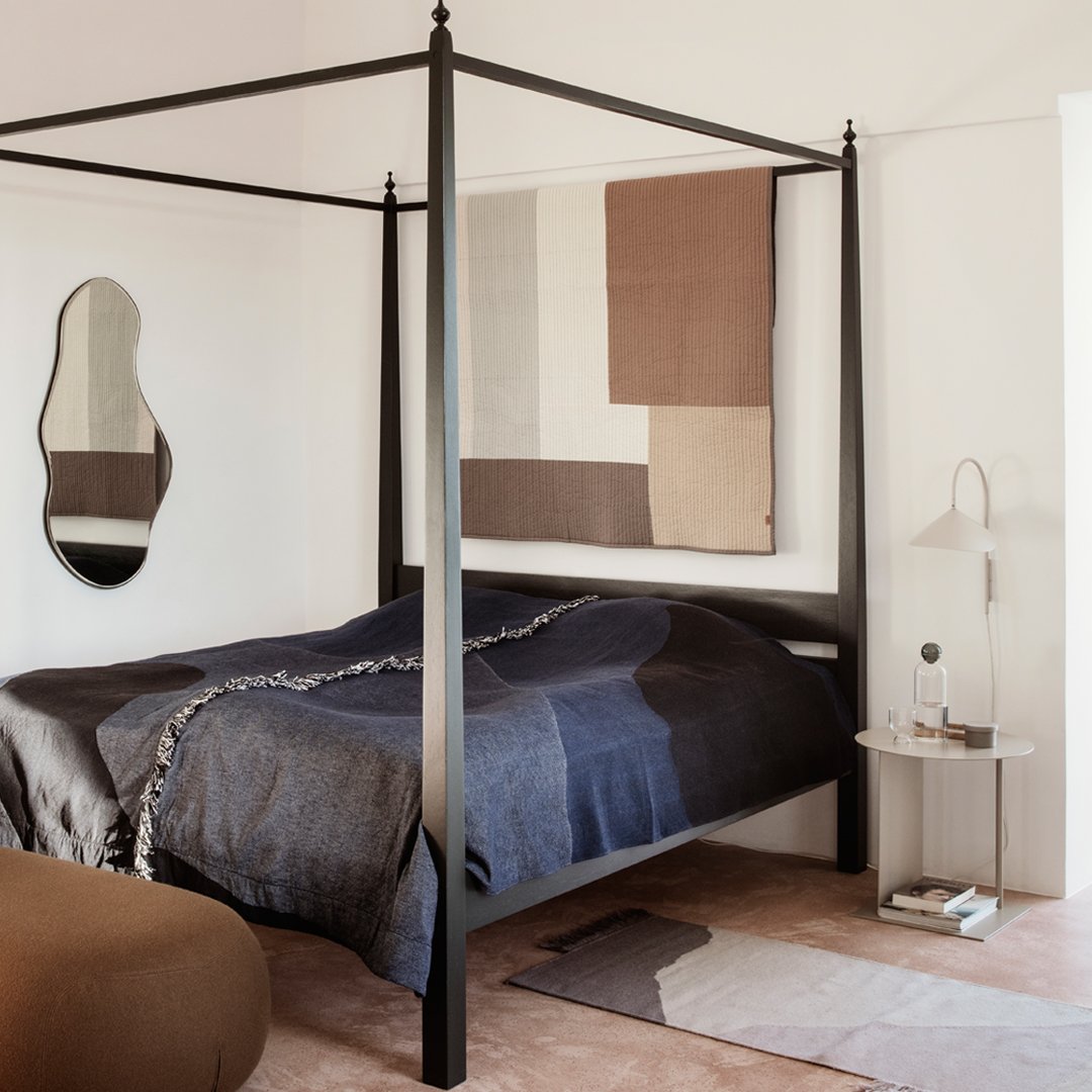 Stella Plug In Wall Lamp