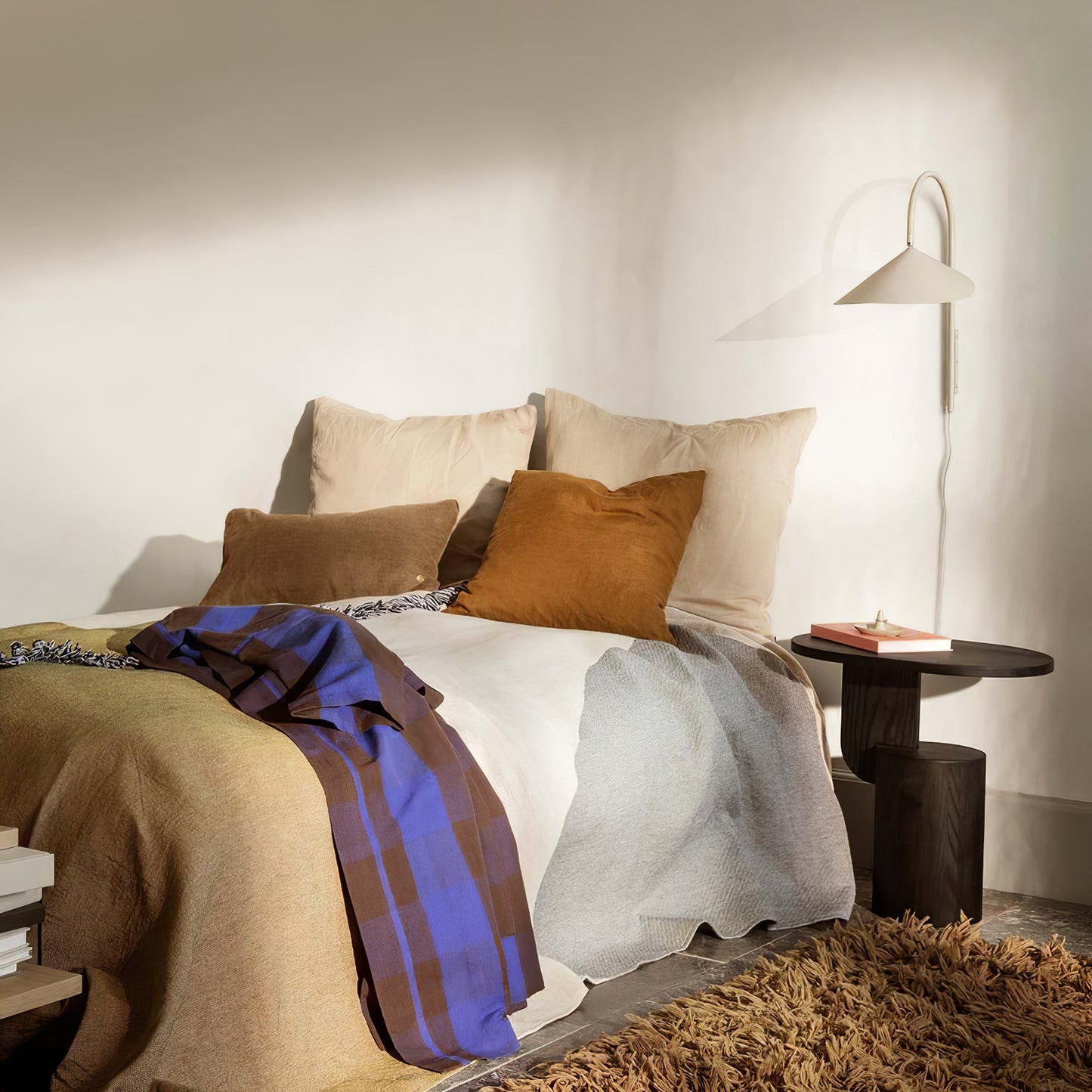 Stella Plug In Wall Lamp