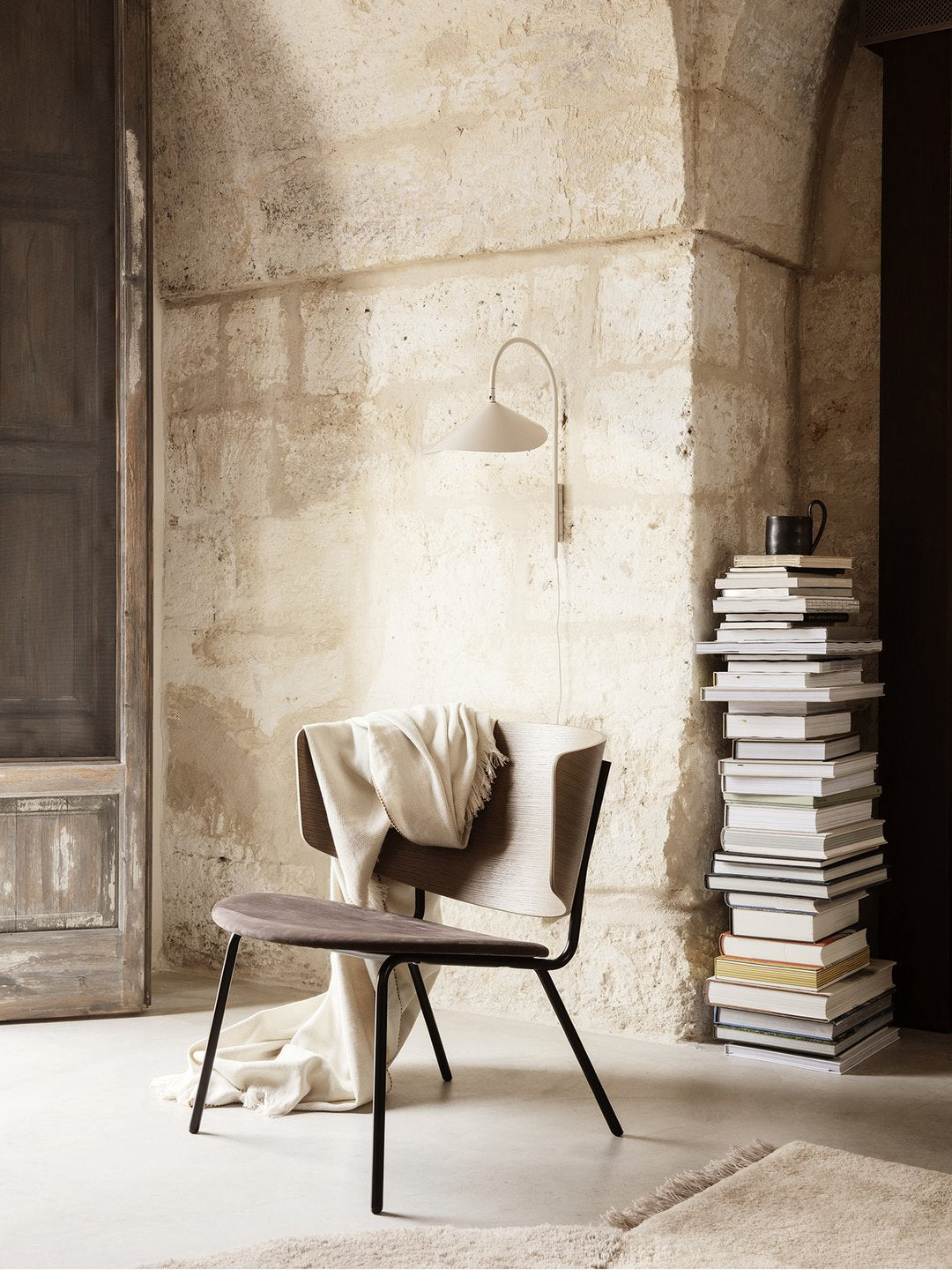 Stella Plug In Wall Lamp