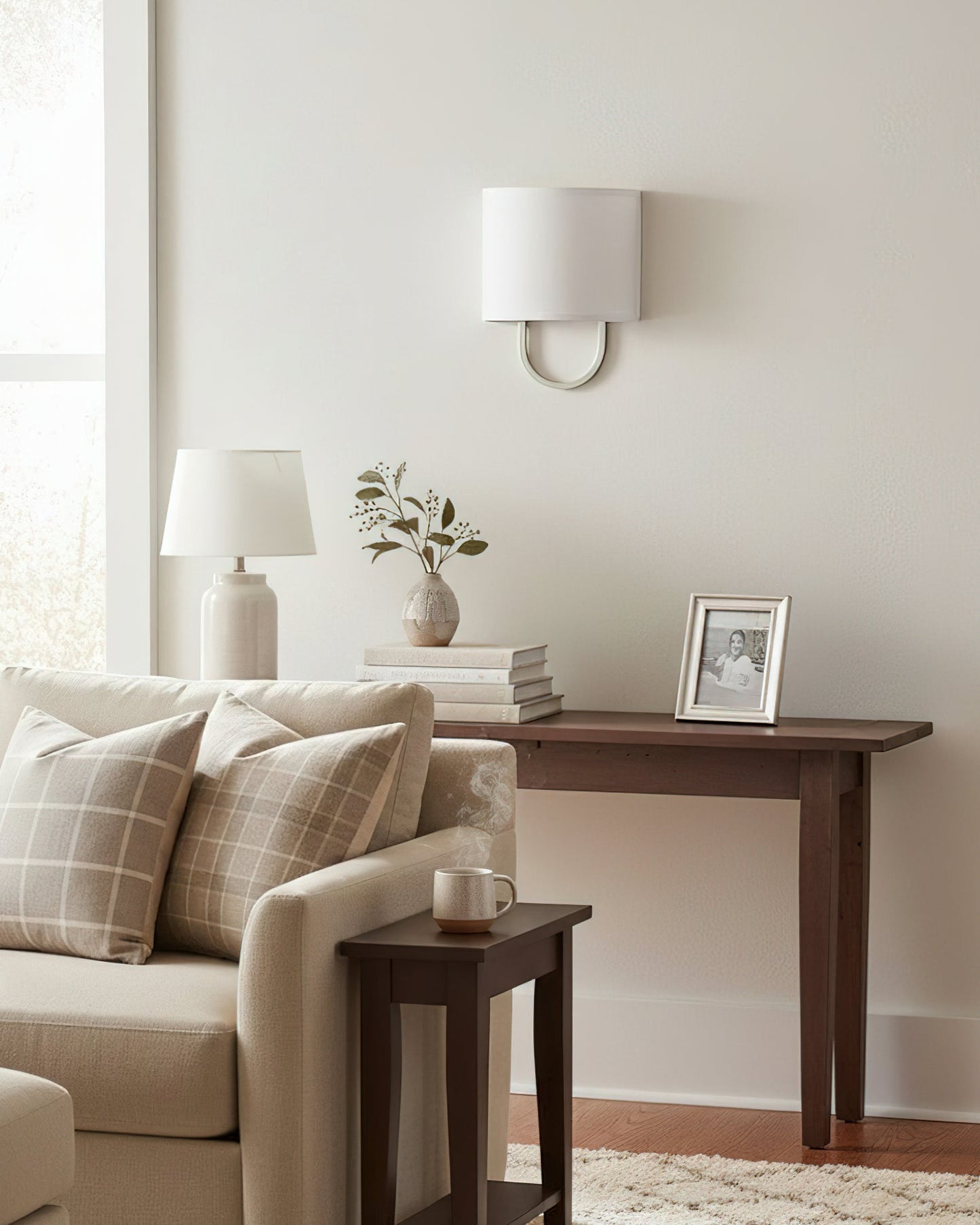 Atticus Wall Lamp