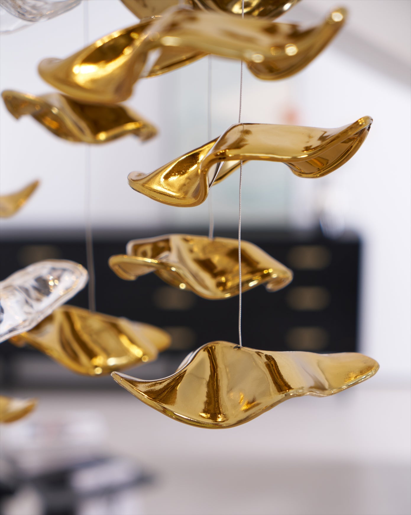 Avenia Fluid Chandelier