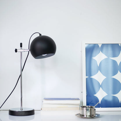 Ball Bracket Table Lamp