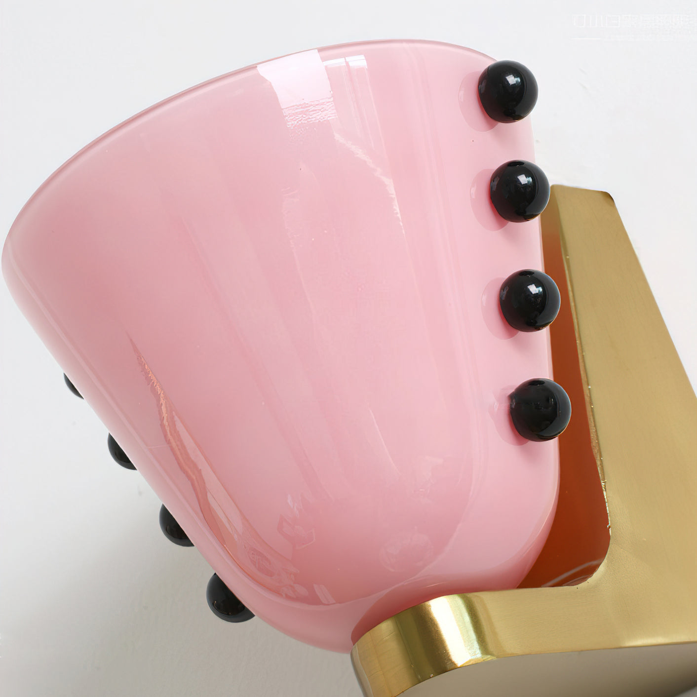Berries Wall Lamp