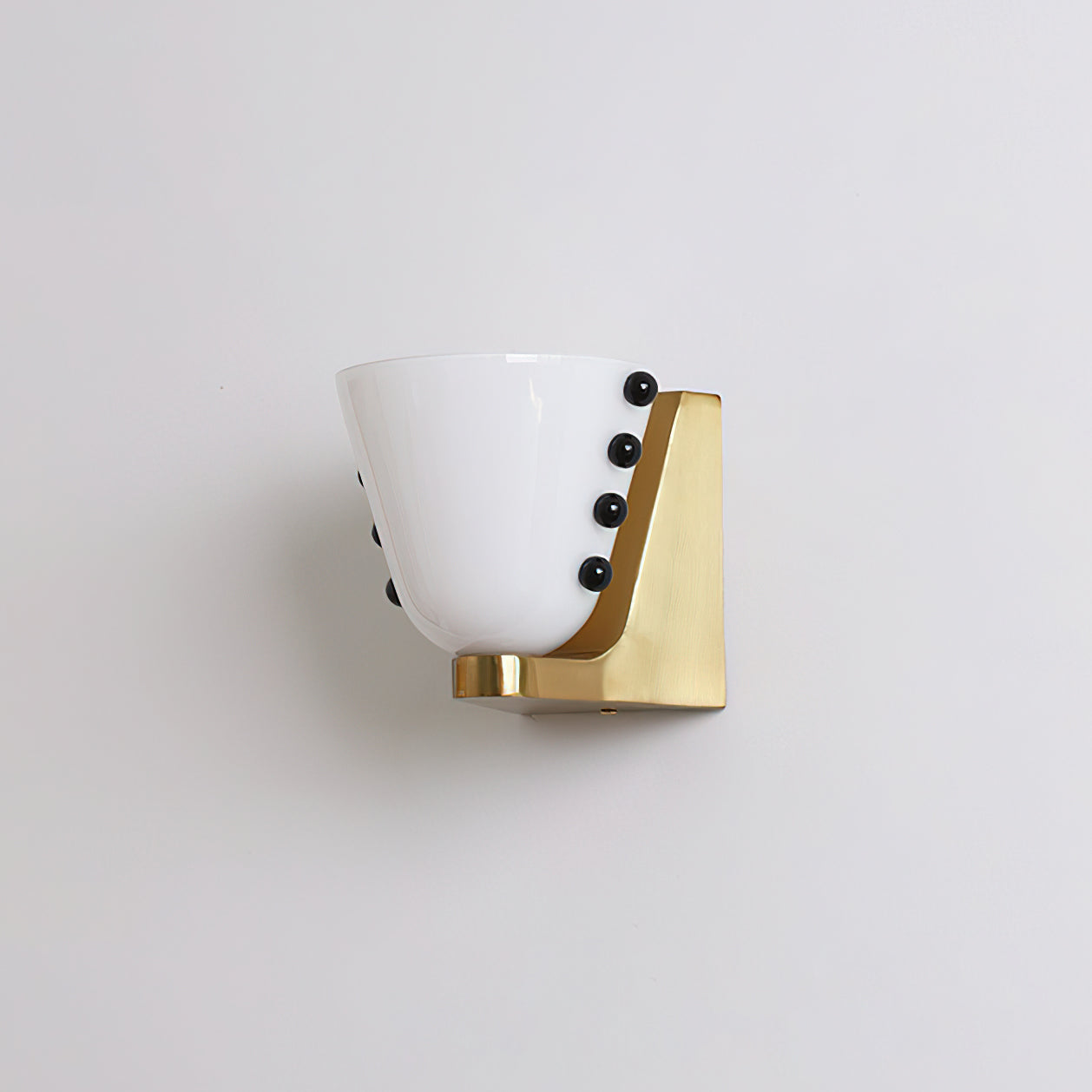 Berries Wall Lamp