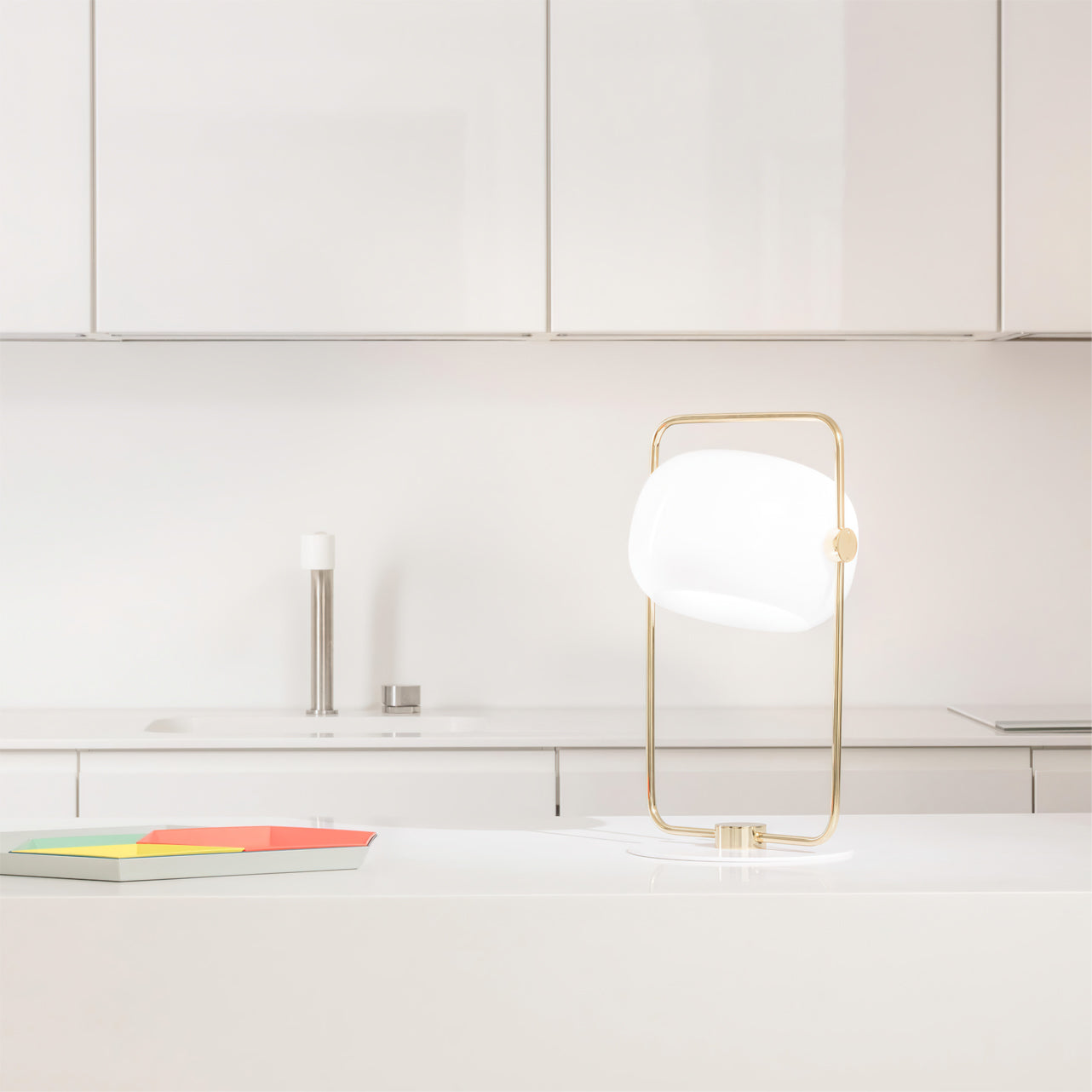 Black Galet Table Lamp