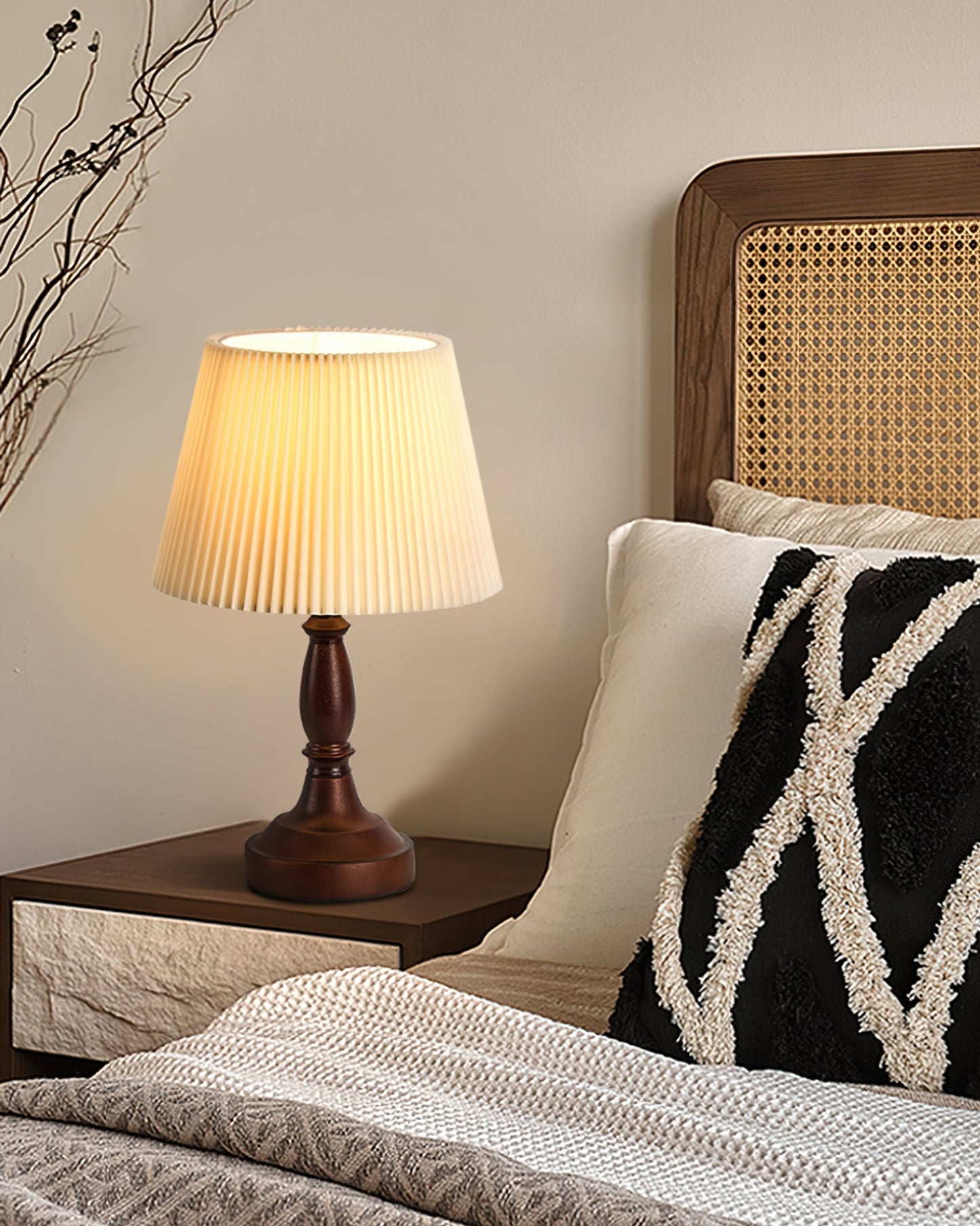 Catelyn Table Lamp