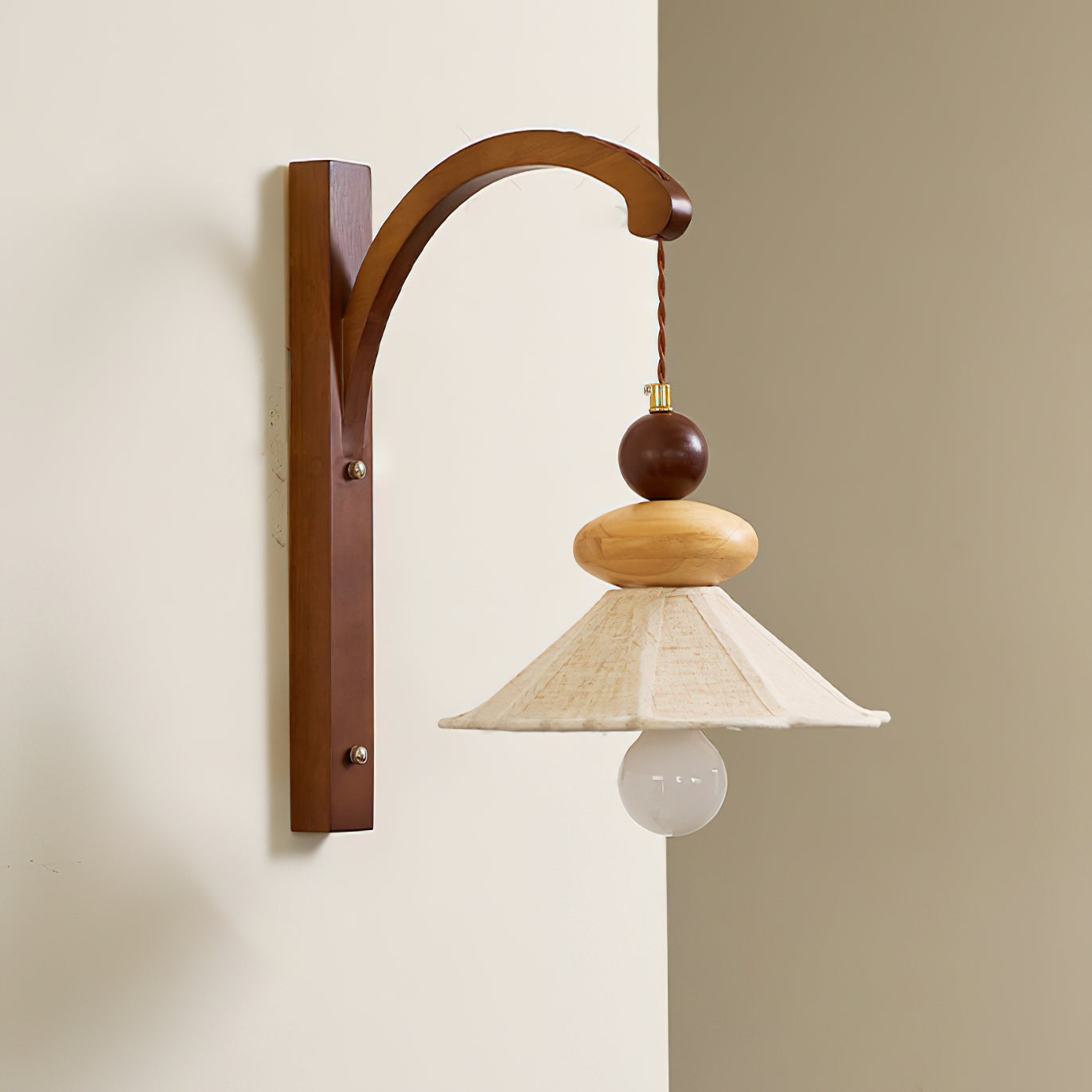 Cerno Wall Lamp