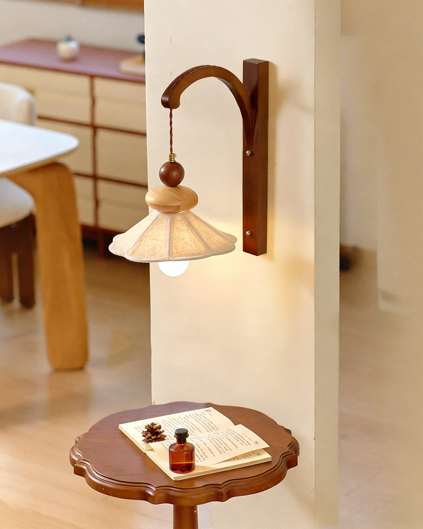 Cerno Wall Lamp