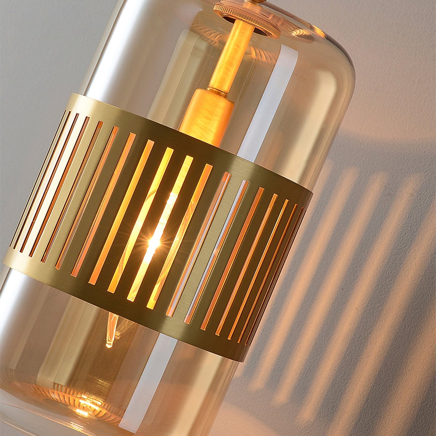 Lizak Wall Lamp