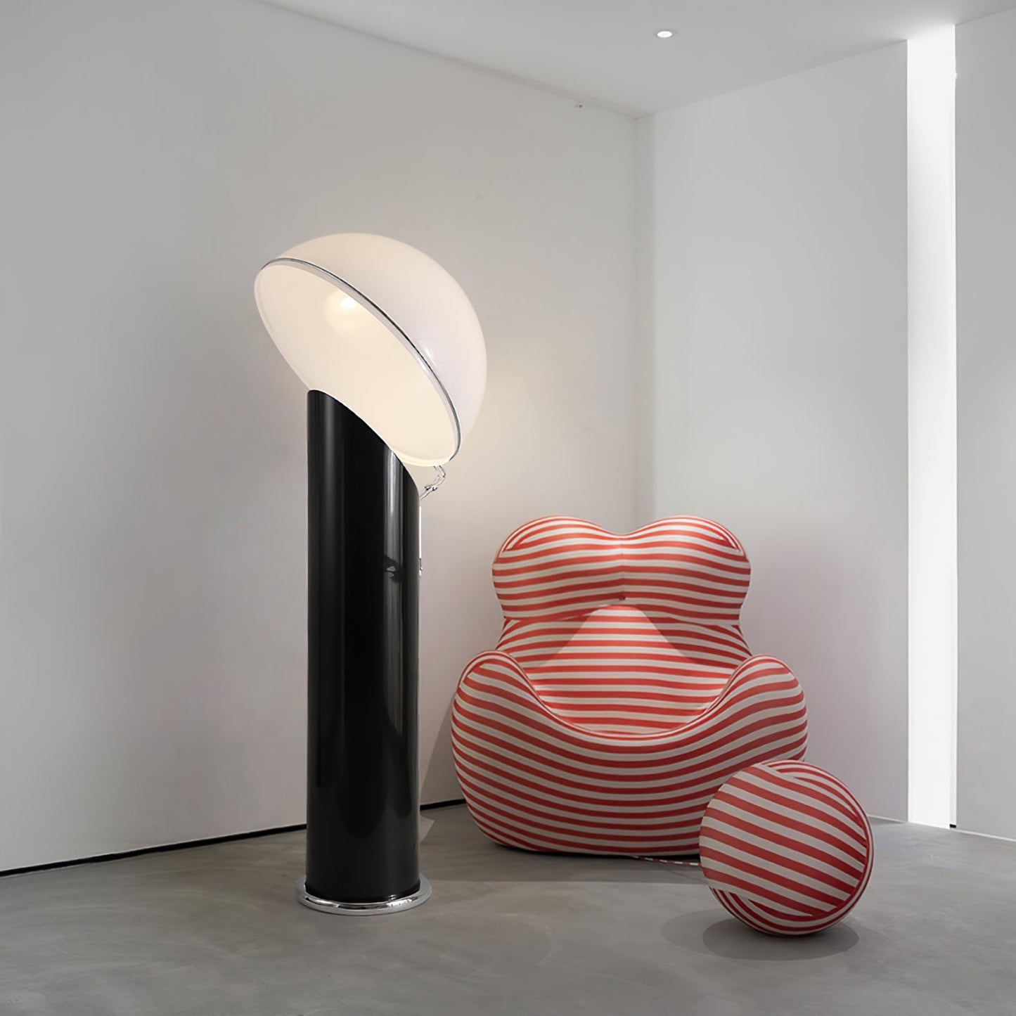 Ciot Floor Lamp