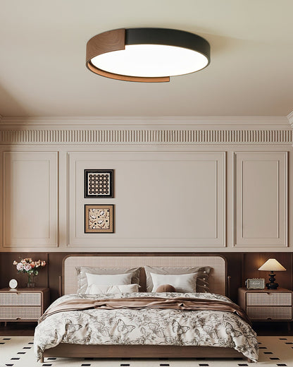 Claxy Ceiling Light