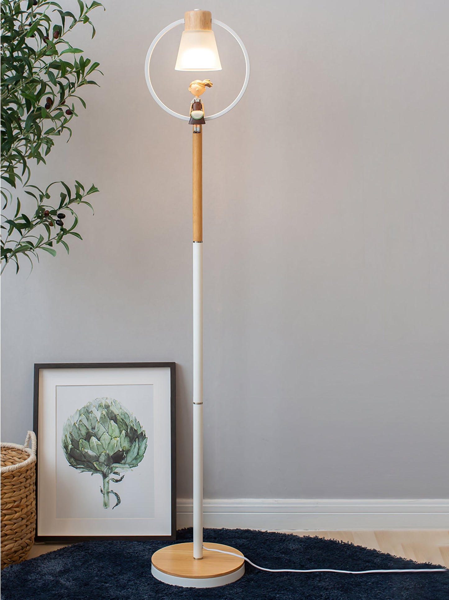 Cone Wood Floor Lamp