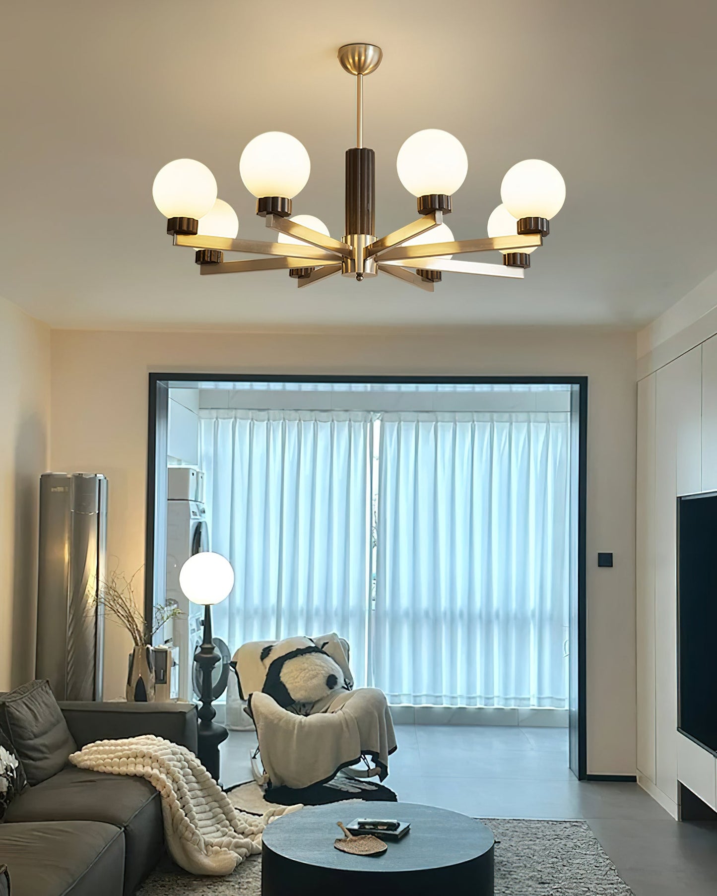 Cora Glass Chandelier
