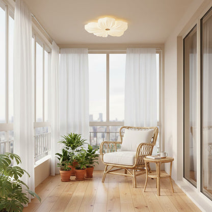 Cream Flower Ceiling Lamp