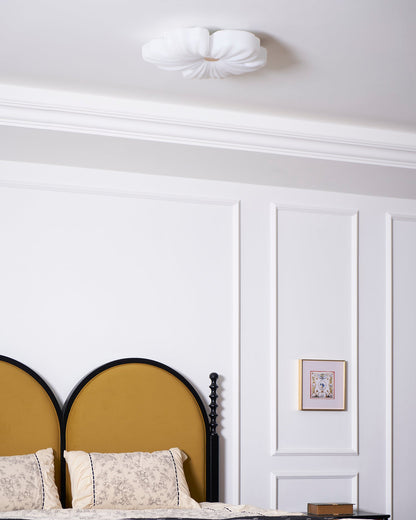 Cream Flower Ceiling Lamp
