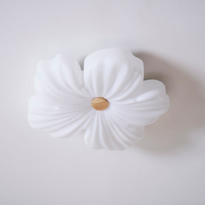 Cream Flower Ceiling Lamp