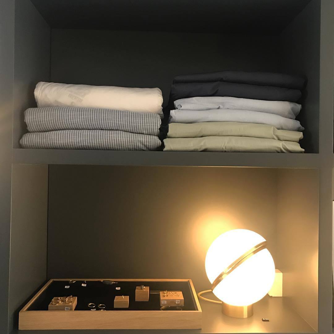 Crescent Table Light