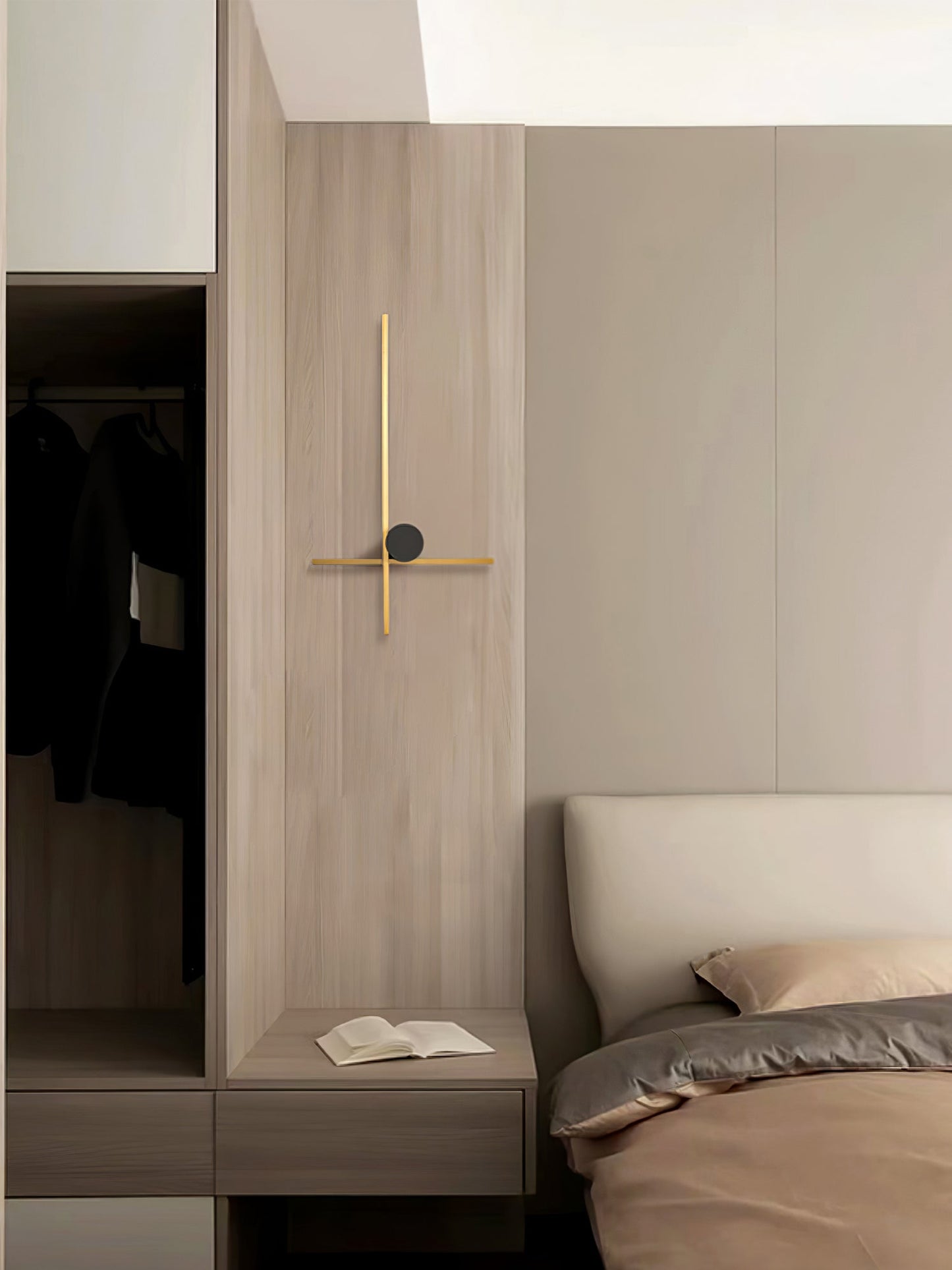 Curved Wall Lamp