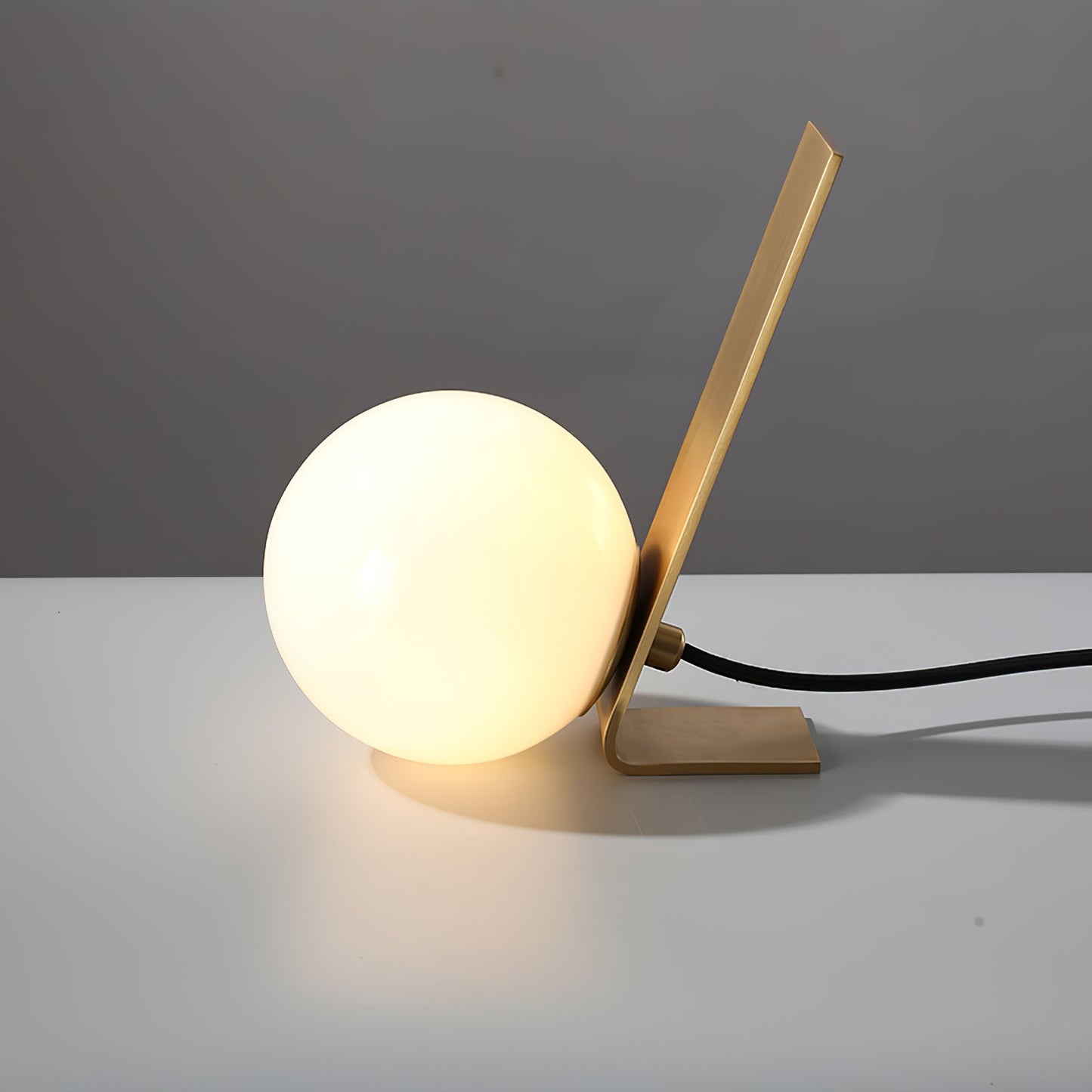 Daphne Table Lamp