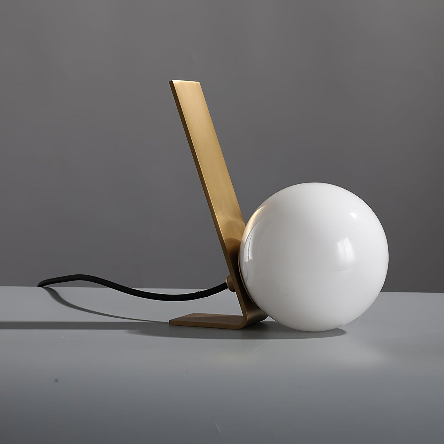 Daphne Table Lamp