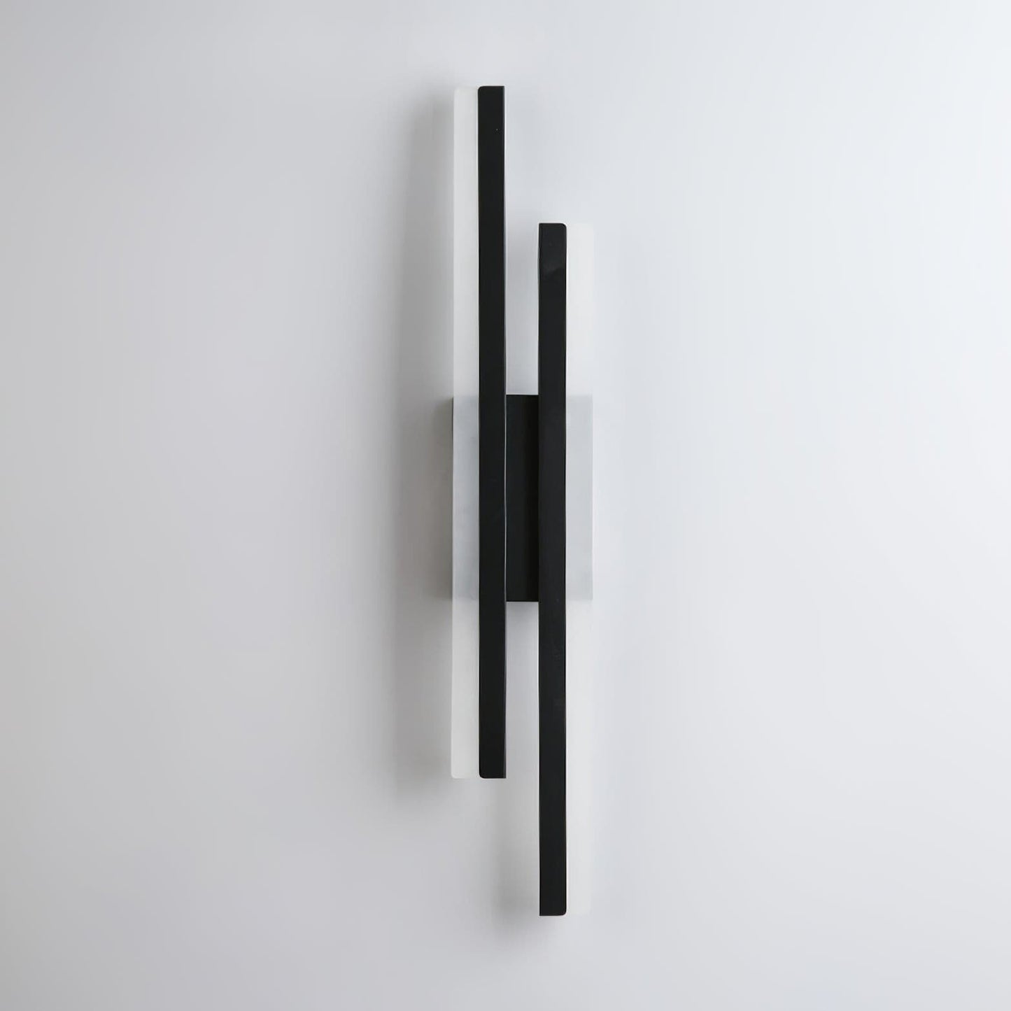 Fallon Wall Lamp