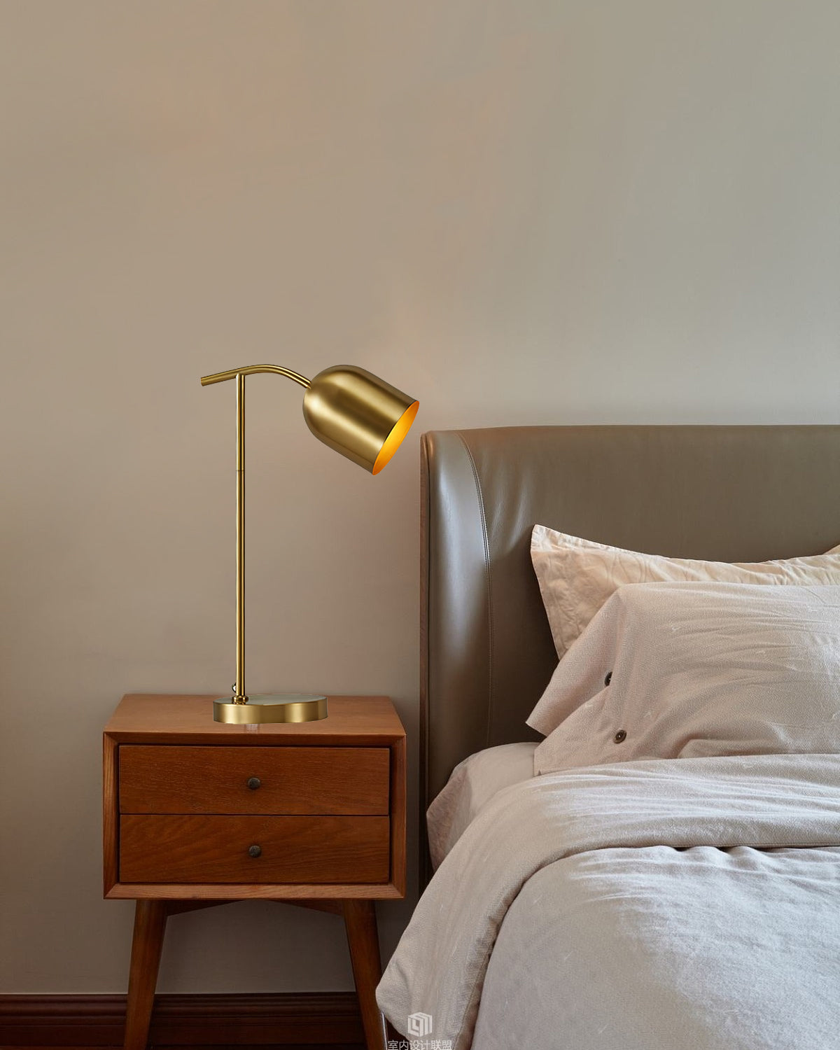 Fazrpip Table Lamp