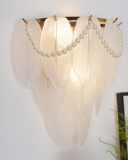 Feather Pearl Wall Lamp