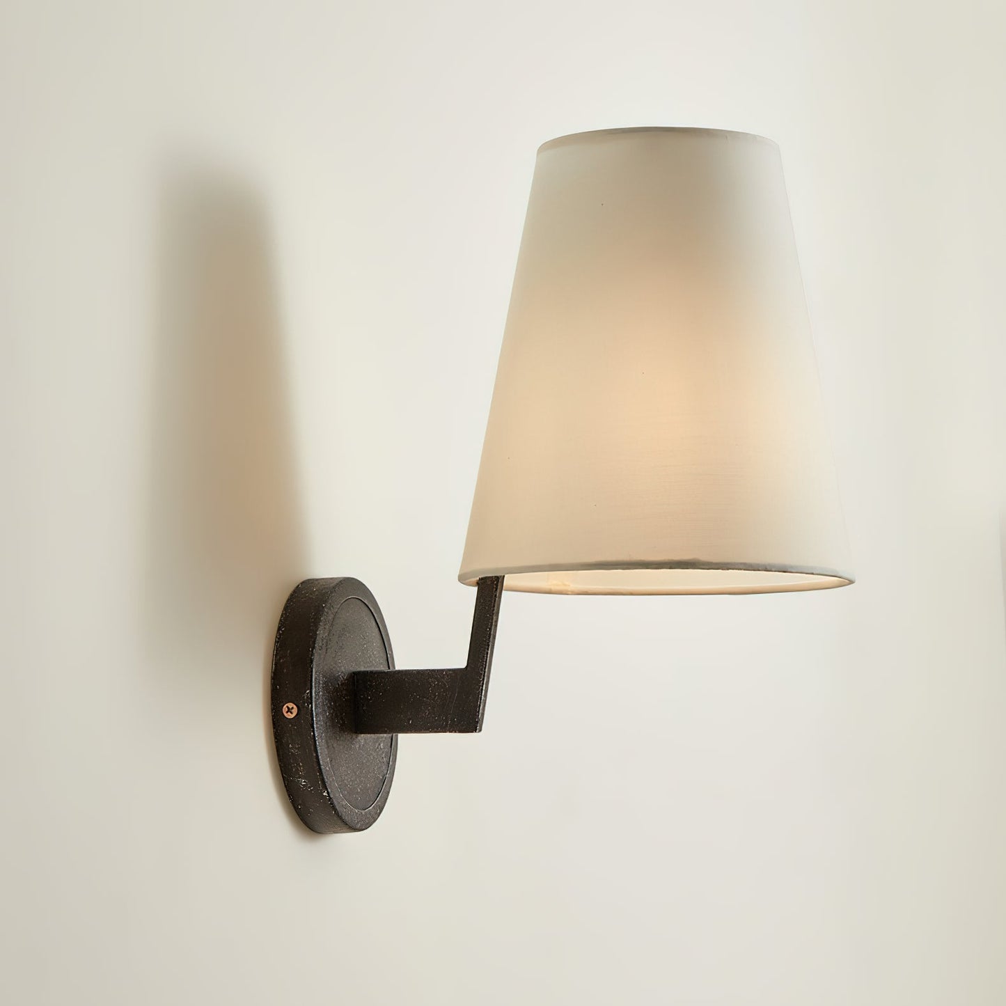 Finley Wall Lamp