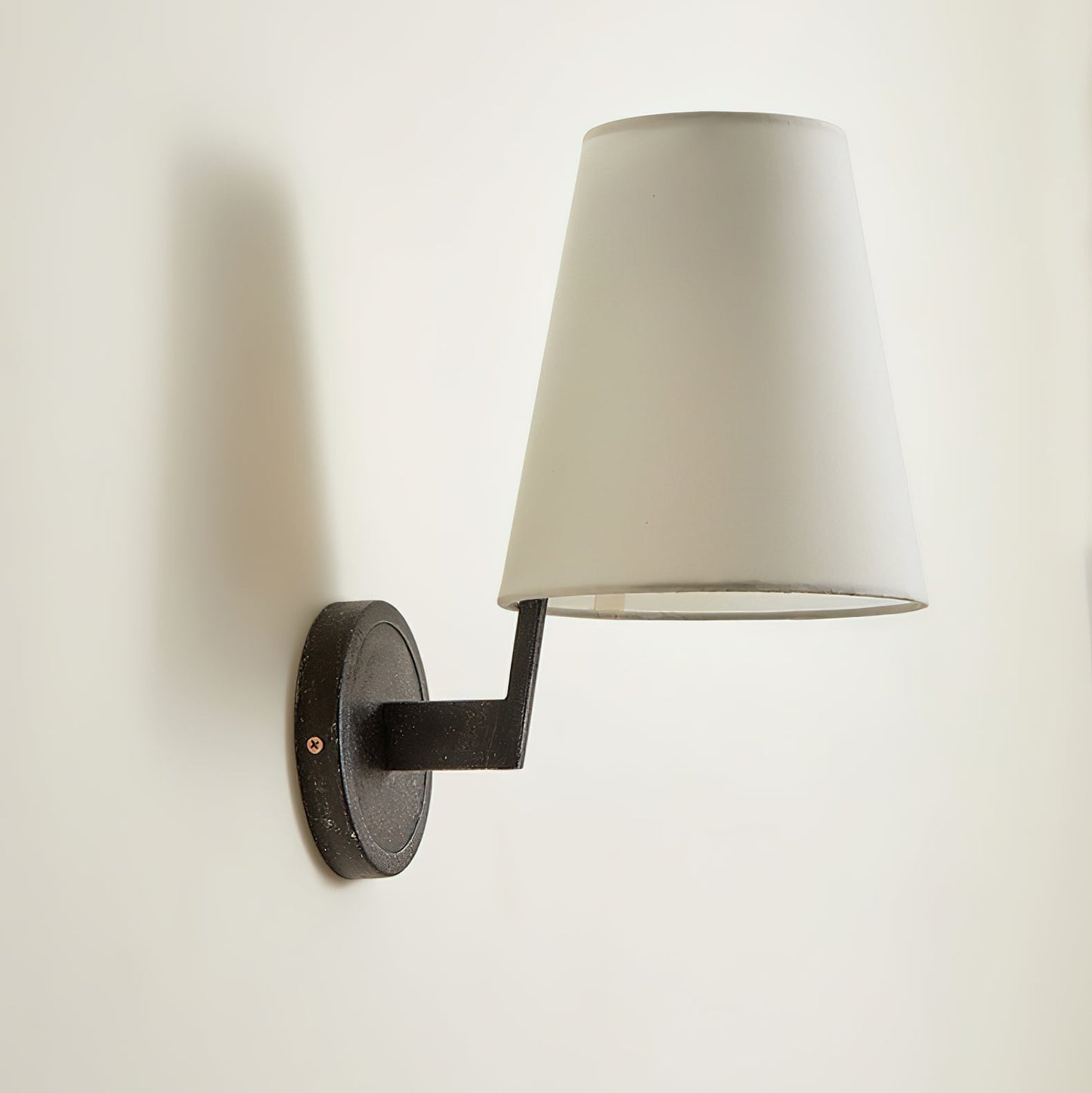 Finley Wall Lamp