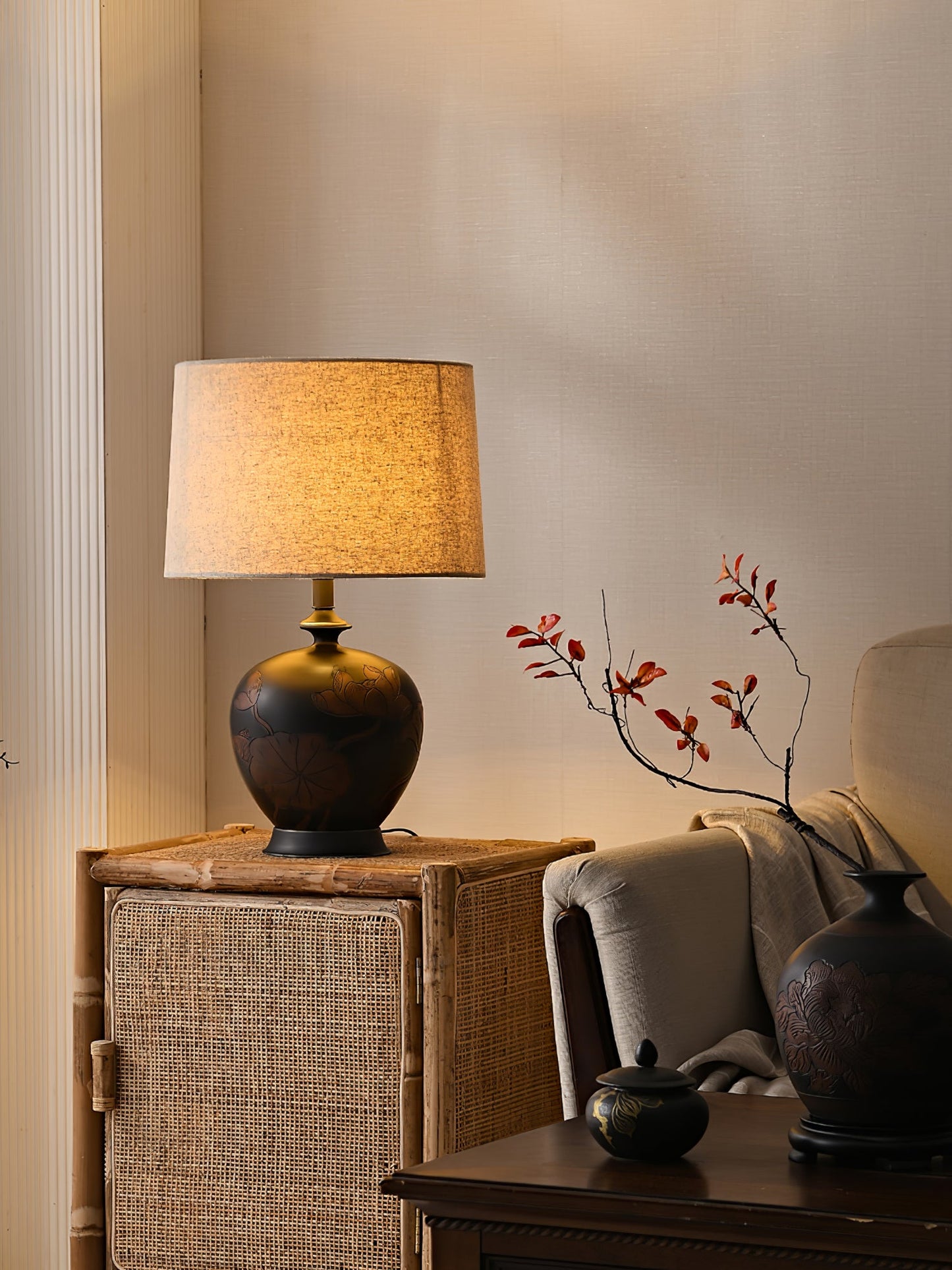 Fish Motif Ceramic Table Lamp