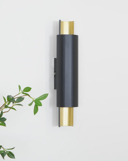 Flis Wall Lamp