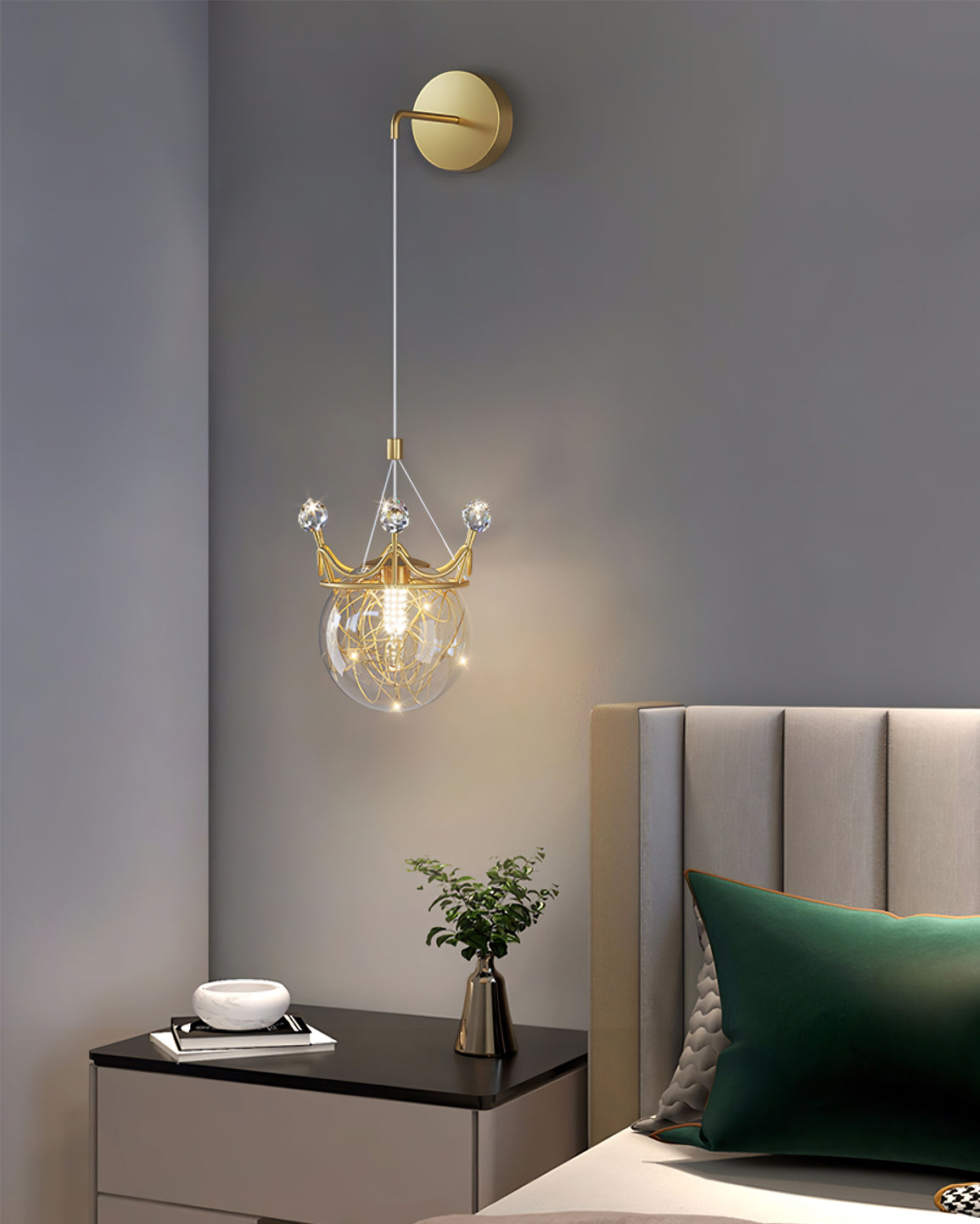 Gypsophila Crown Wall Lamp