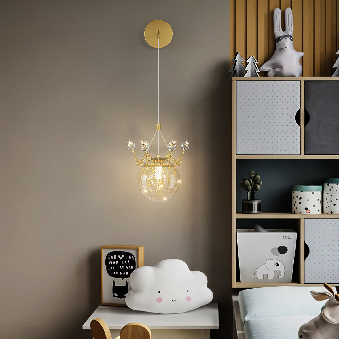 Gypsophila Crown Wall Lamp