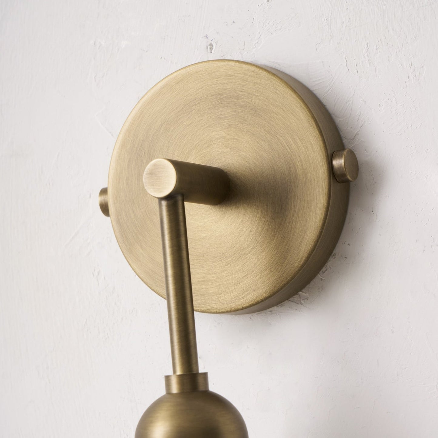 Metro Alabaster Wall Lamp