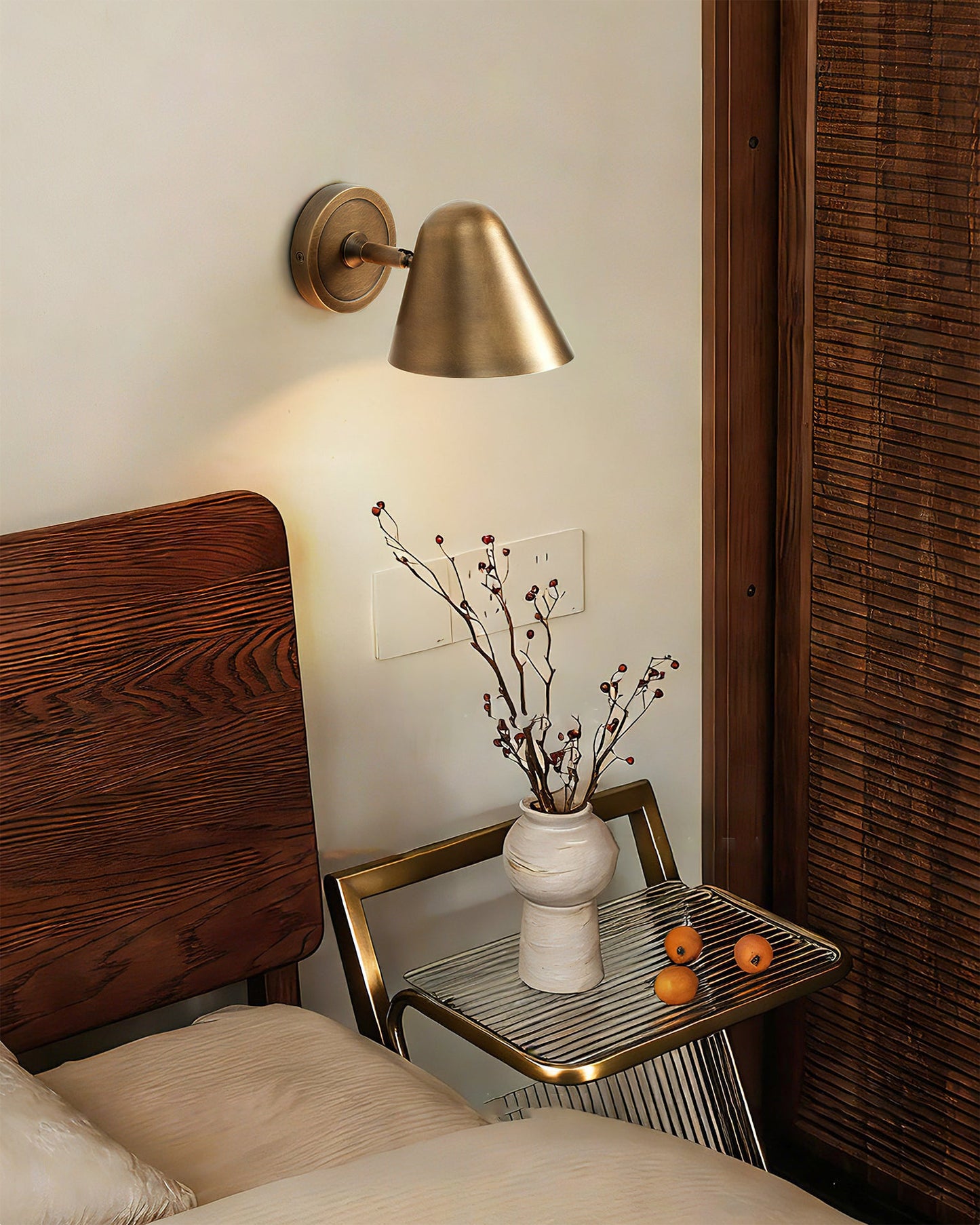 Janna Wall Lamp