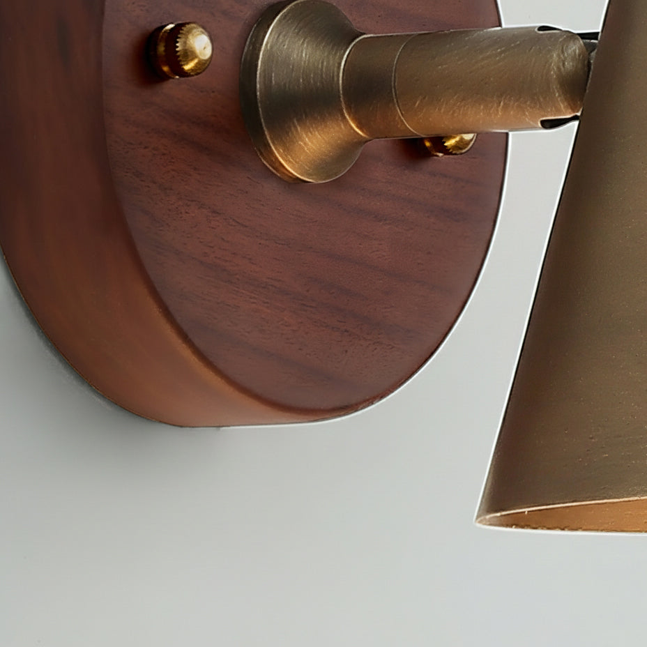 Janna Wall Lamp